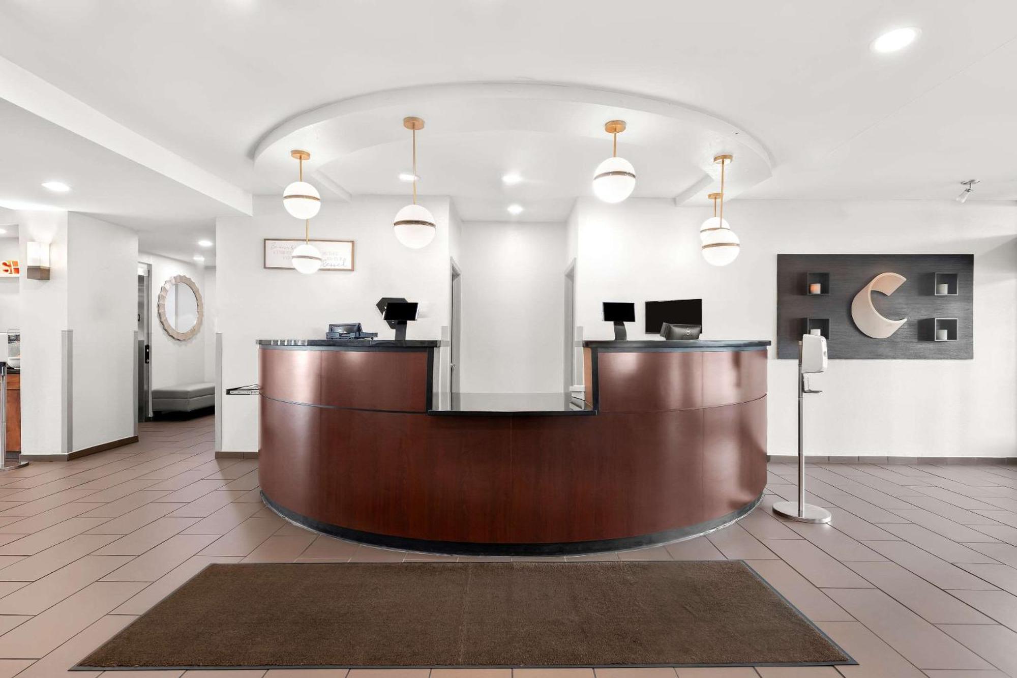Comfort Suites Cullman I-65 Exit 310 Екстериор снимка