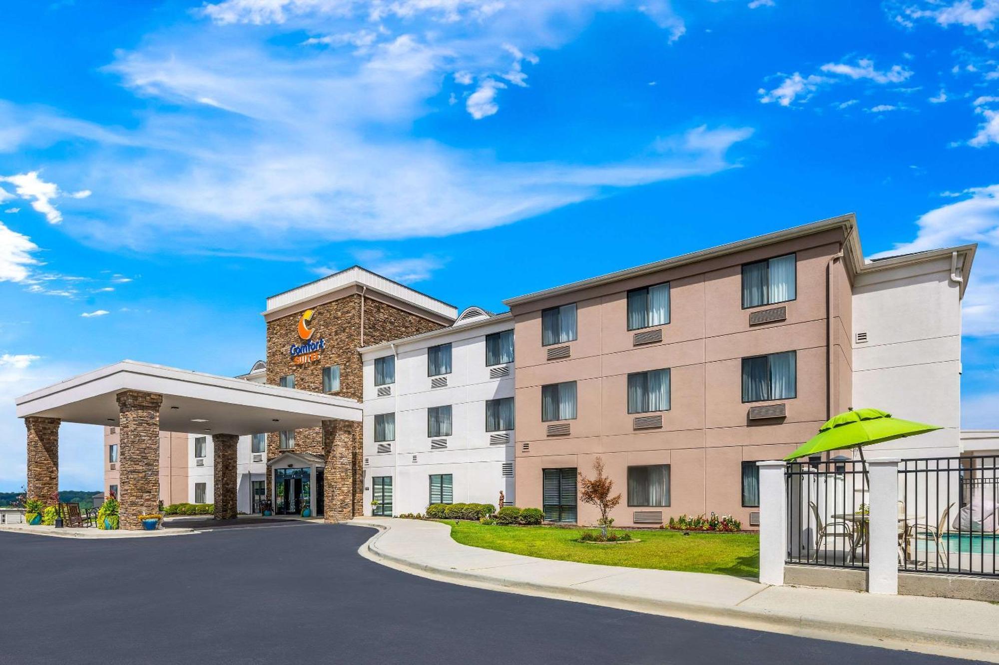 Comfort Suites Cullman I-65 Exit 310 Екстериор снимка