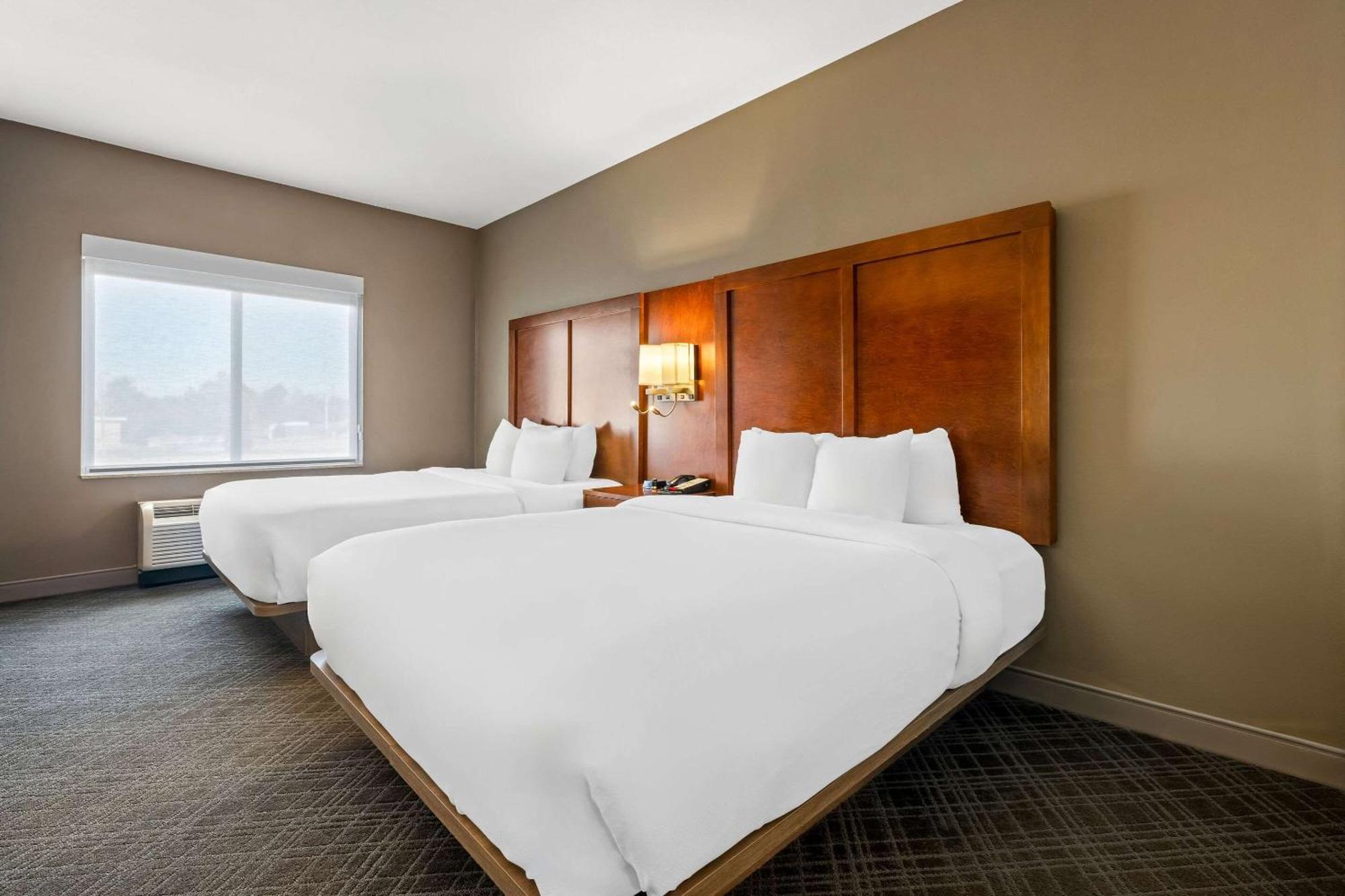 Comfort Suites Cullman I-65 Exit 310 Екстериор снимка