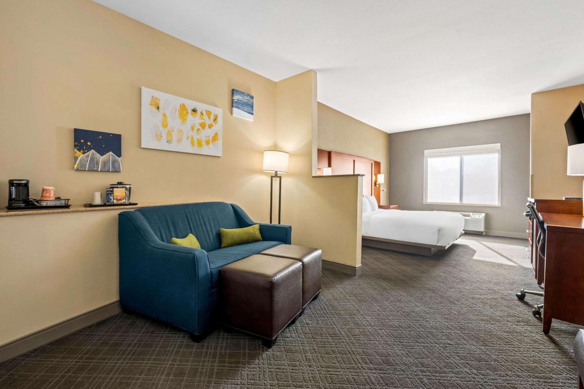 Comfort Suites Cullman I-65 Exit 310 Екстериор снимка